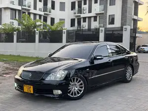 Toyota Crown 2004 Black
