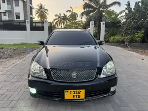 Toyota Crown 2004 Black