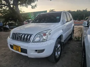 Toyota Land Cruiser Prado 2008 White