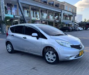 Nissan Note 2014 Silver