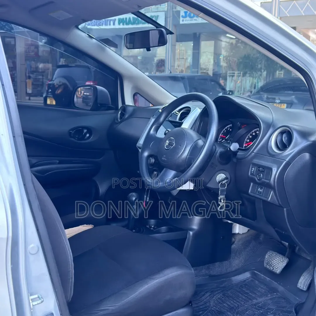 Nissan Note 2014 Silver