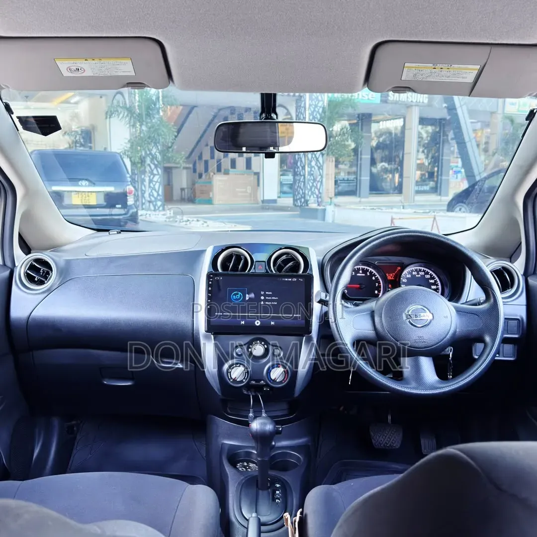 Nissan Note 2014 Silver