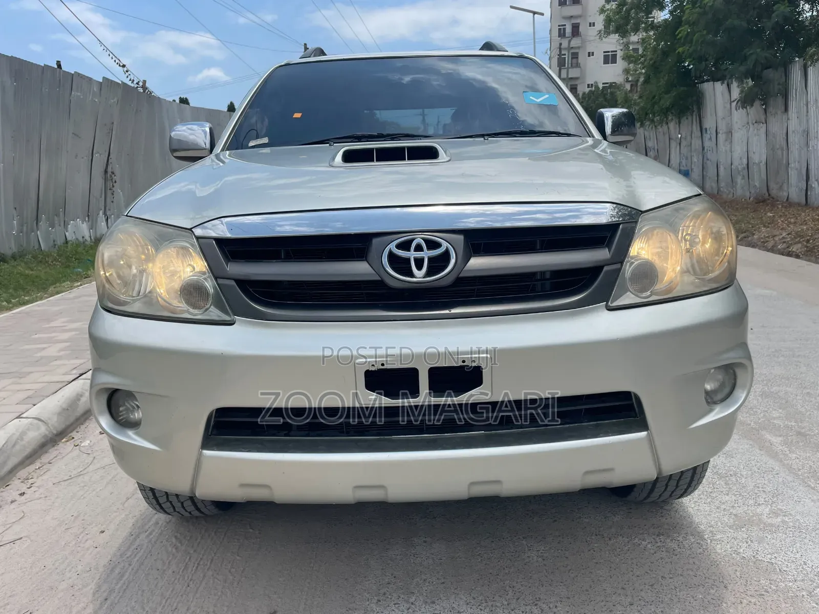 Toyota Fortuner 2006 Silver