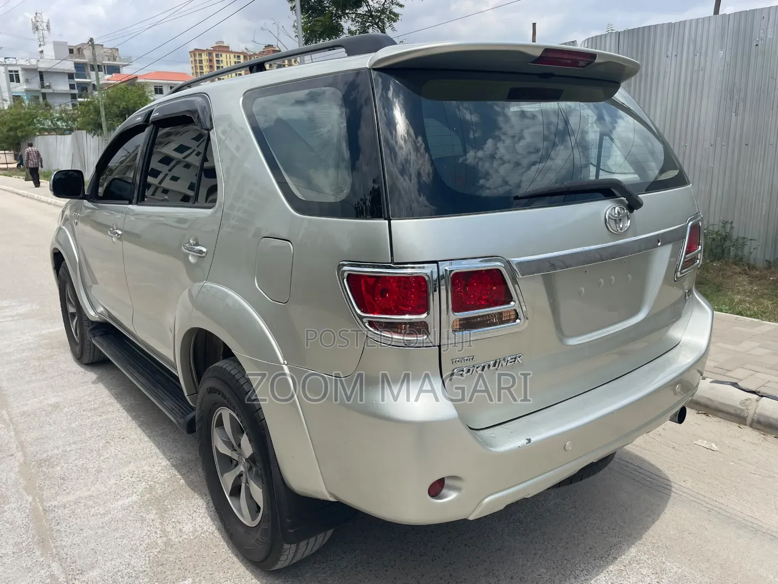 Toyota Fortuner 2006 Silver