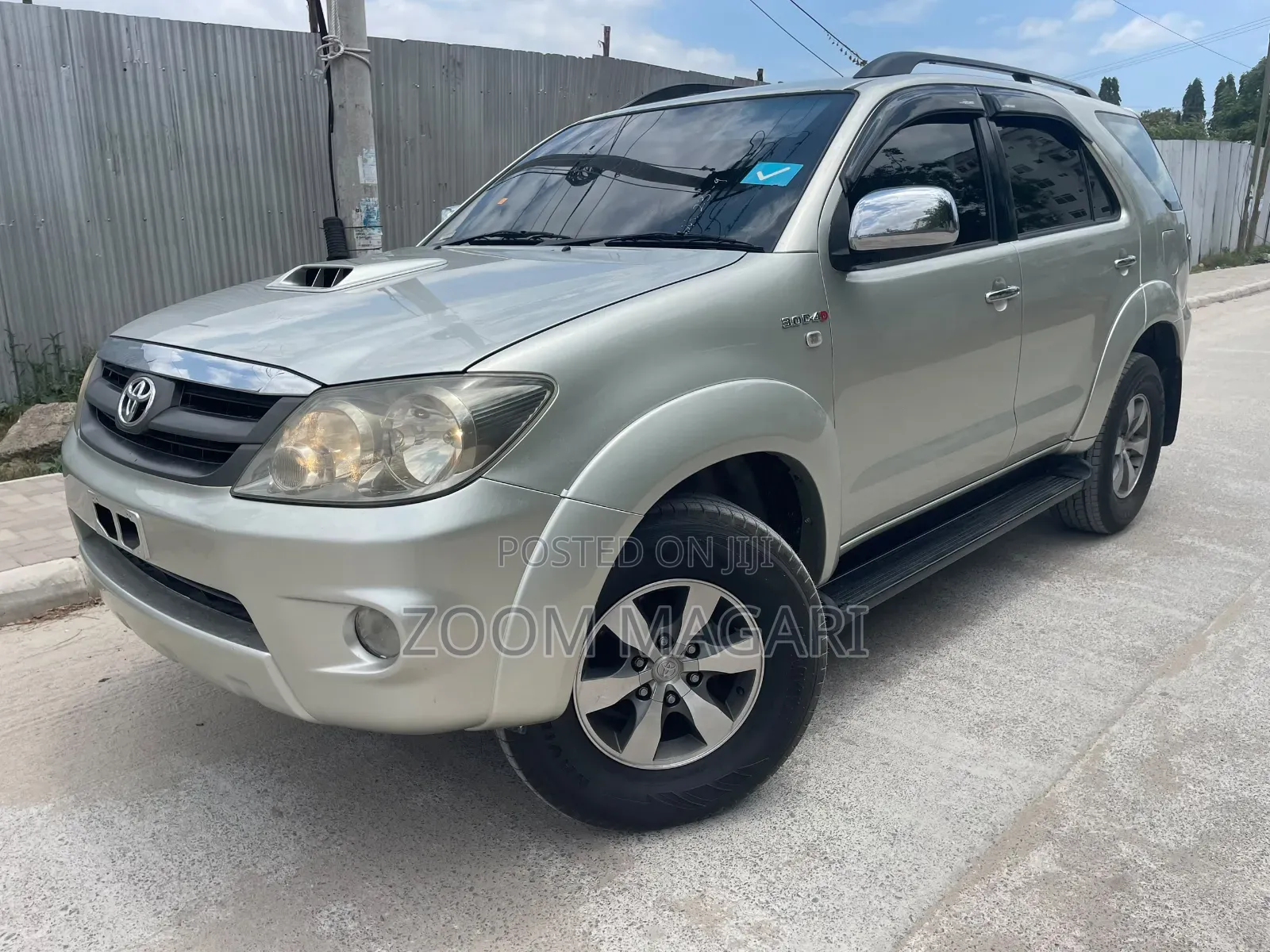 Toyota Fortuner 2006 Silver