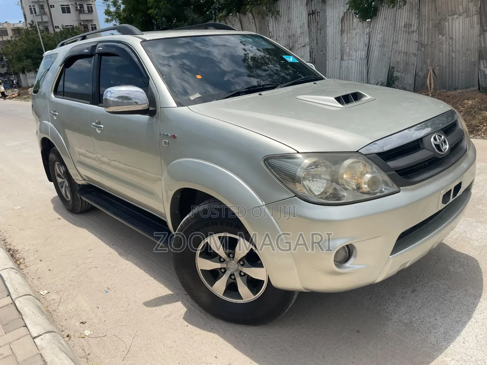 Toyota Fortuner 2006 Silver