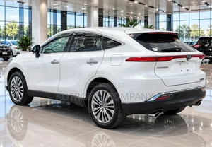 Toyota Harrier 2023 White