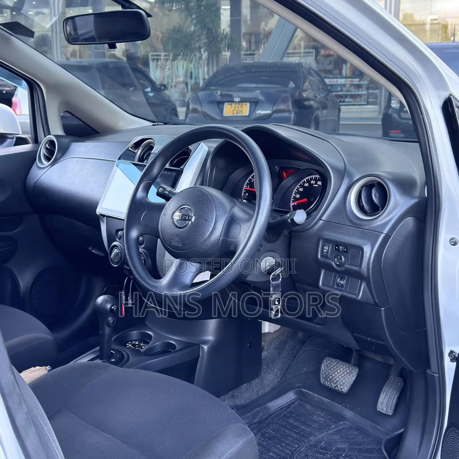 Nissan Note 2014 Silver