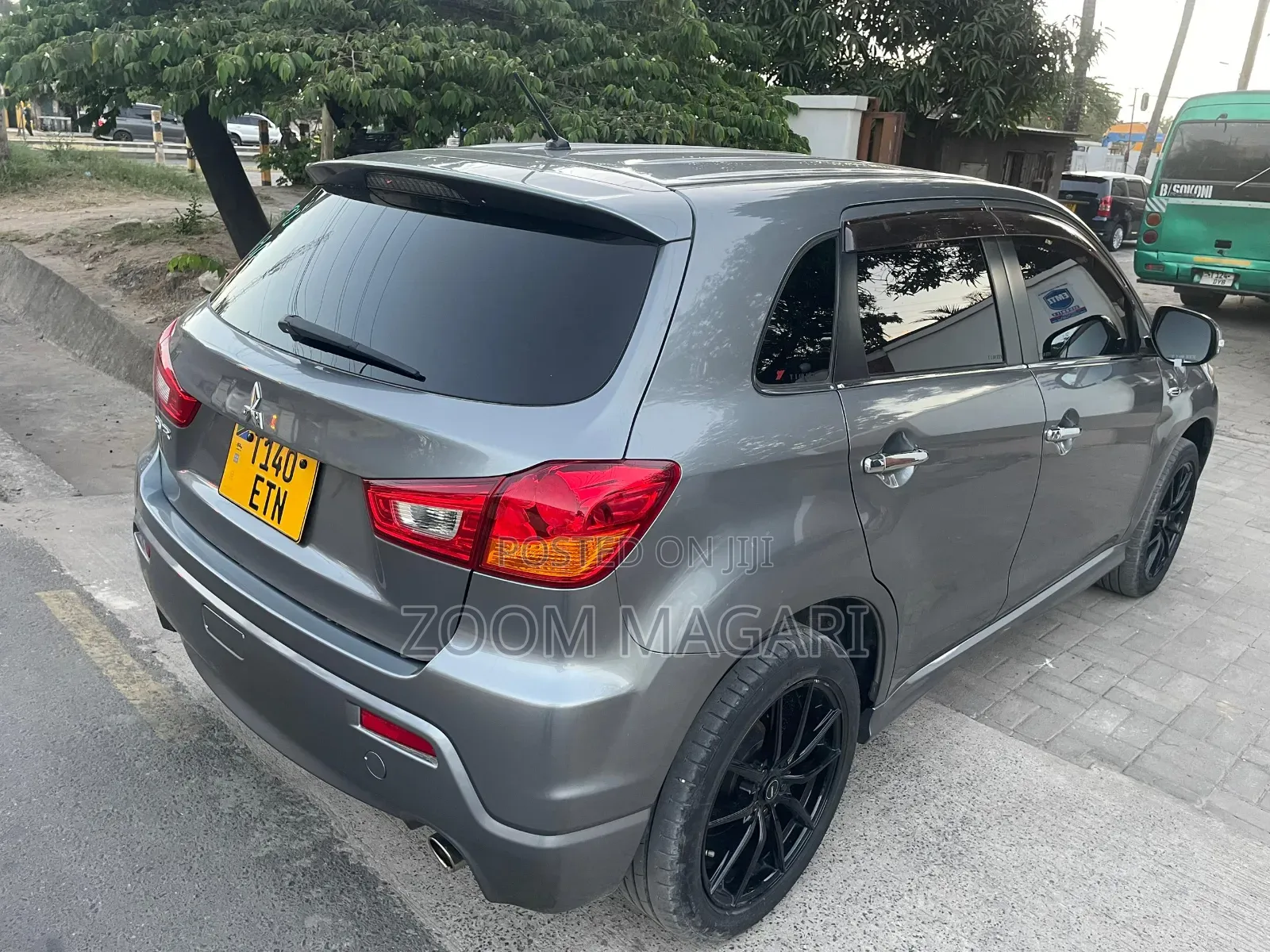 Mitsubishi RVR 2010 Gray