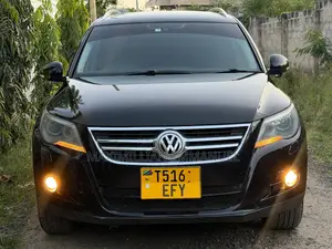 Volkswagen Tiguan 2020 Black