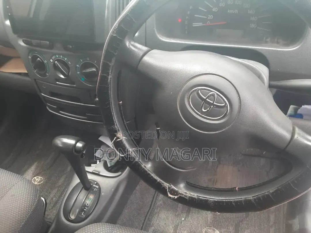 Toyota Probox 2006 Silver