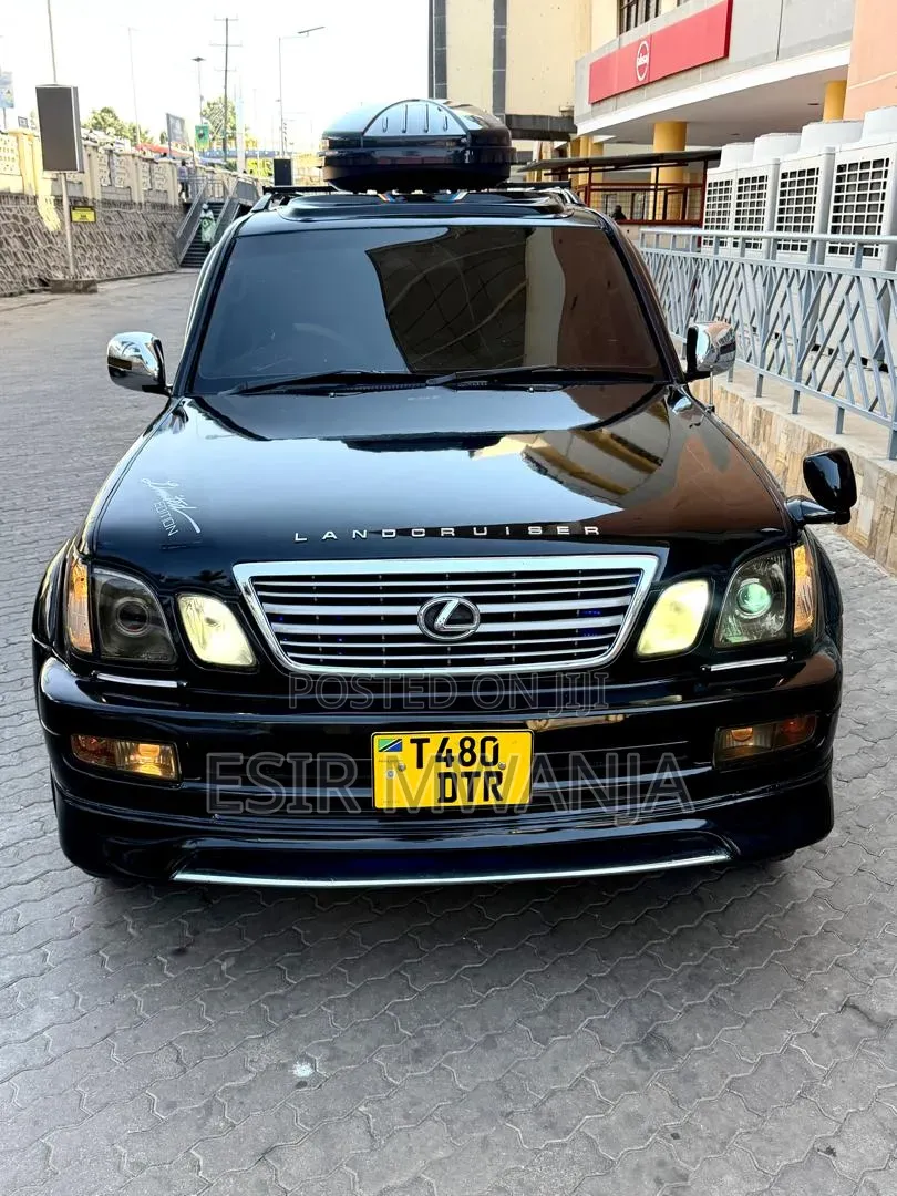 Toyota Land Cruiser 2002 Black