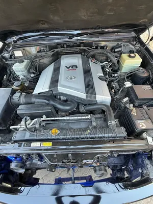 Toyota Land Cruiser 2002 Black