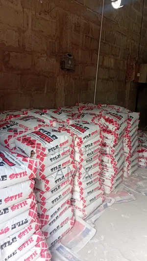 TILE STIK Gundi Ya Vigae –