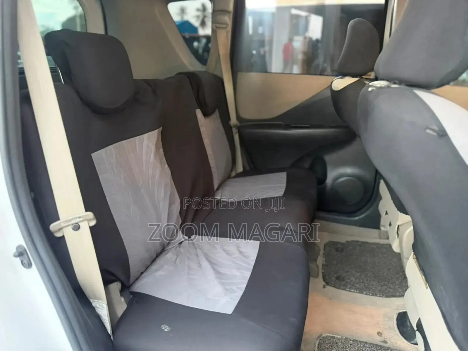 Toyota Ractis 2006 White