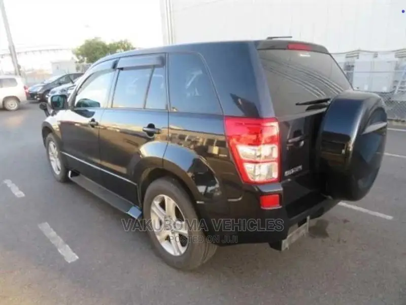 Suzuki Escudo 2006 Black