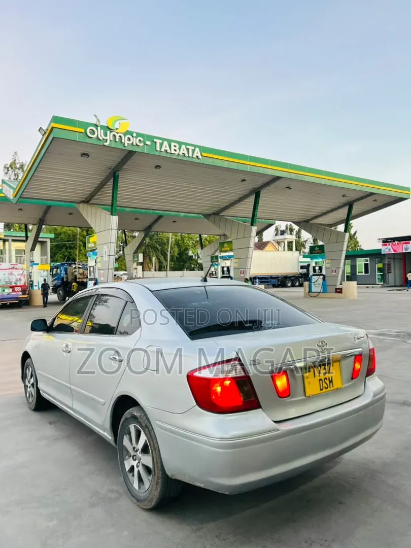 Toyota Premio 2003 Silver