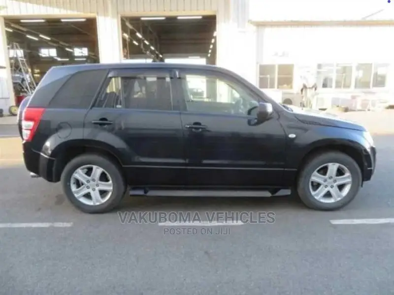 Suzuki Escudo 2006 Black