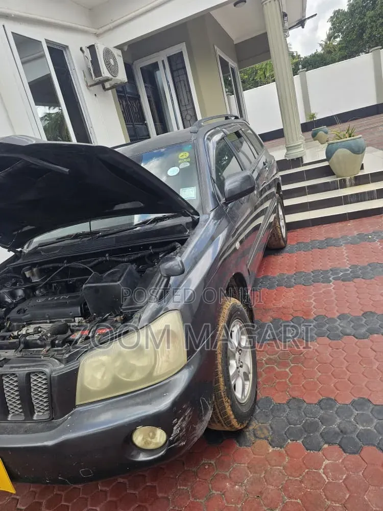 Toyota Kluger 2001 Black