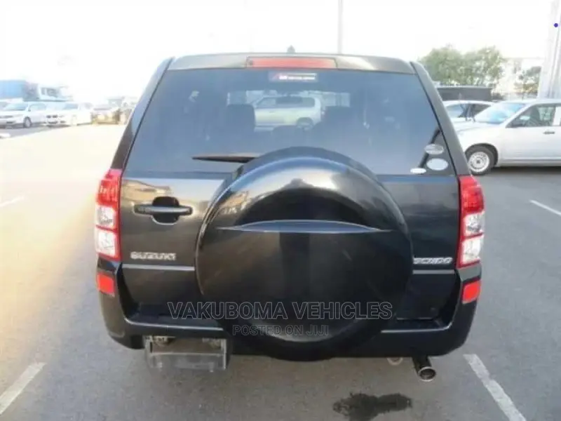 Suzuki Escudo 2006 Black