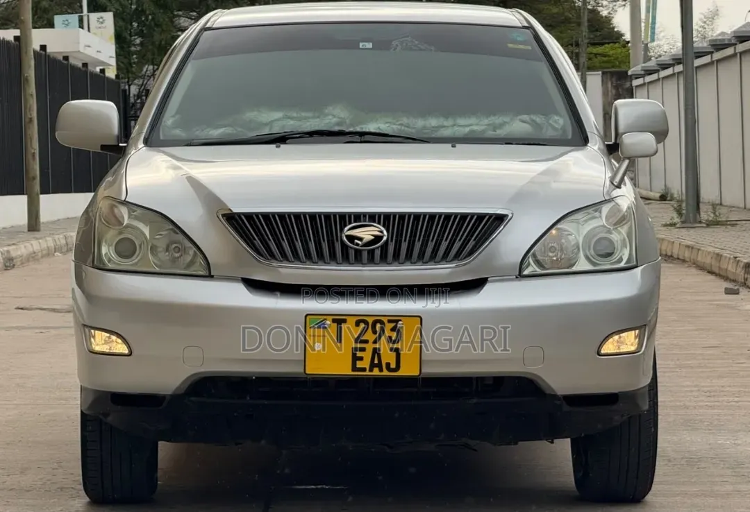 Toyota Harrier 2006 Silver