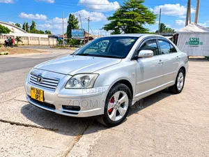 Toyota Avensis 2003 Silver