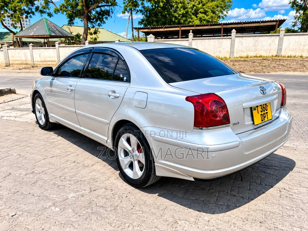 Toyota Avensis 2003 Silver