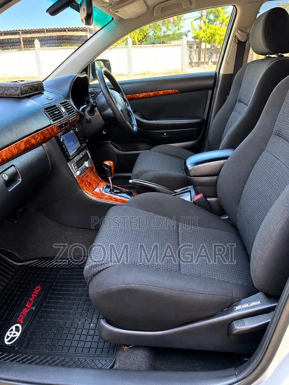 Toyota Avensis 2003 Silver