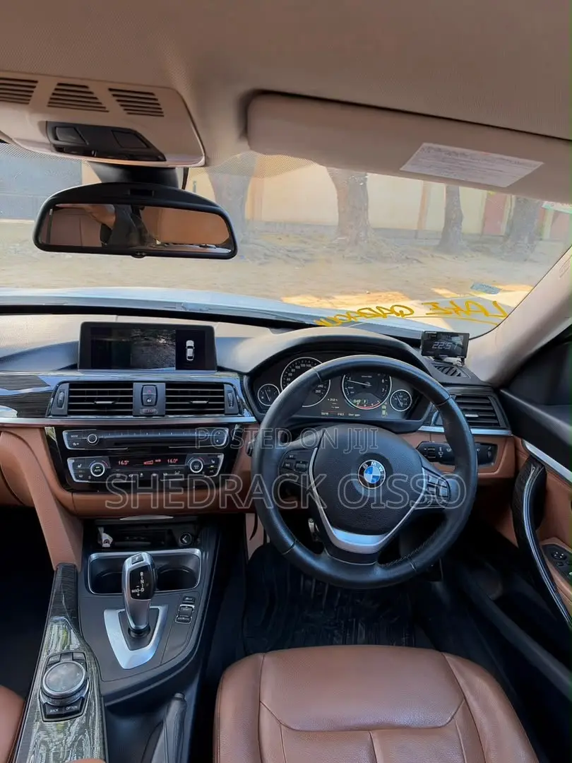 BMW 3 Series 2014 White