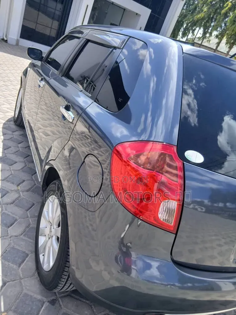 Mazda Verisa 2008 Gray