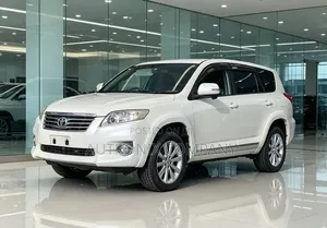 Toyota Vanguard 2011 Off white