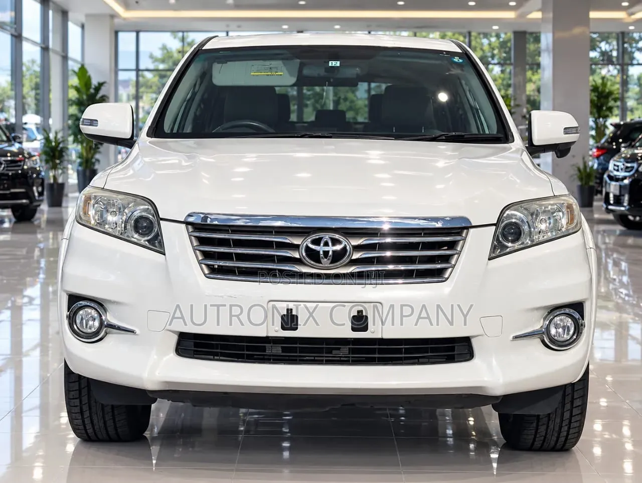 Toyota Vanguard 2011 Off white