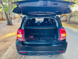 Toyota IST 2009 Black