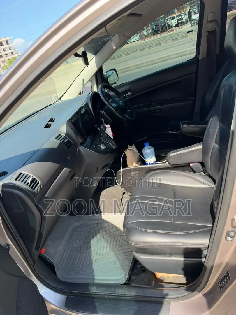 Toyota Wish 2003 Gray