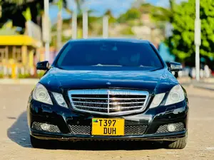 Mercedes-Benz E250 2010 Black