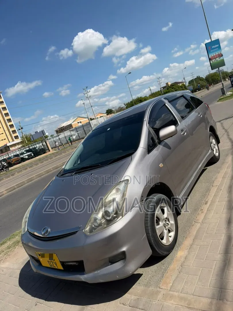 Toyota Wish 2003 Gray
