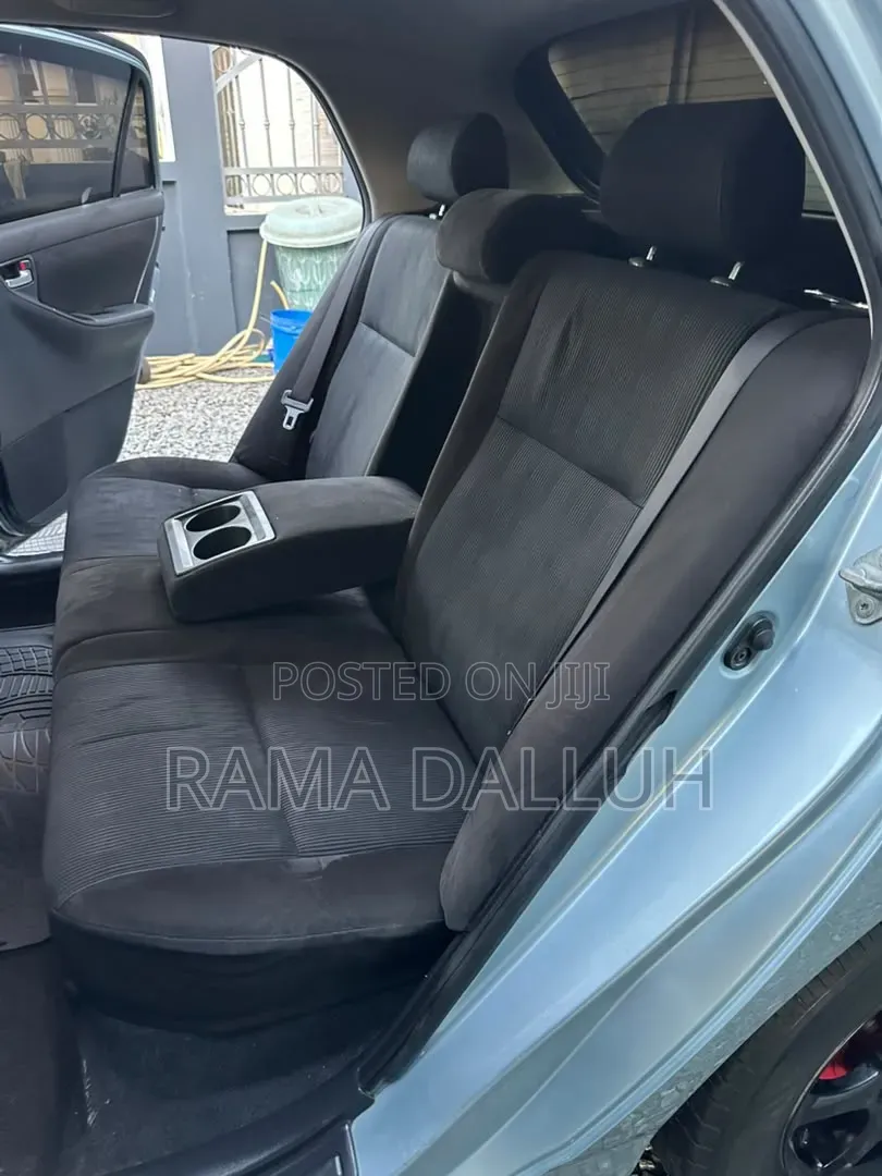 Toyota Corolla RunX 2004 Blue