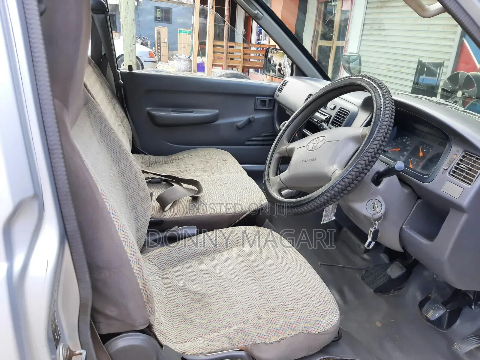 Toyota TownAce 2001 Gray
