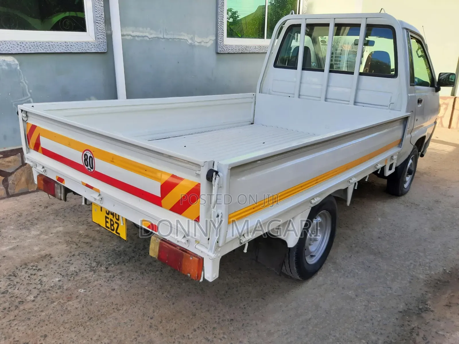 Toyota TownAce 2002 White
