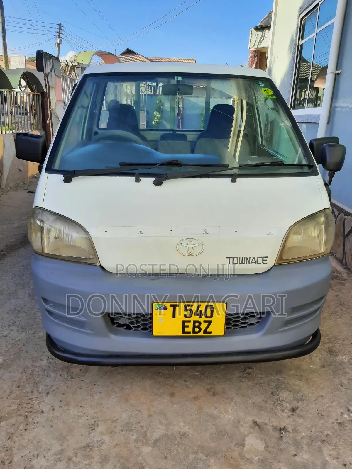 Toyota TownAce 2002 White