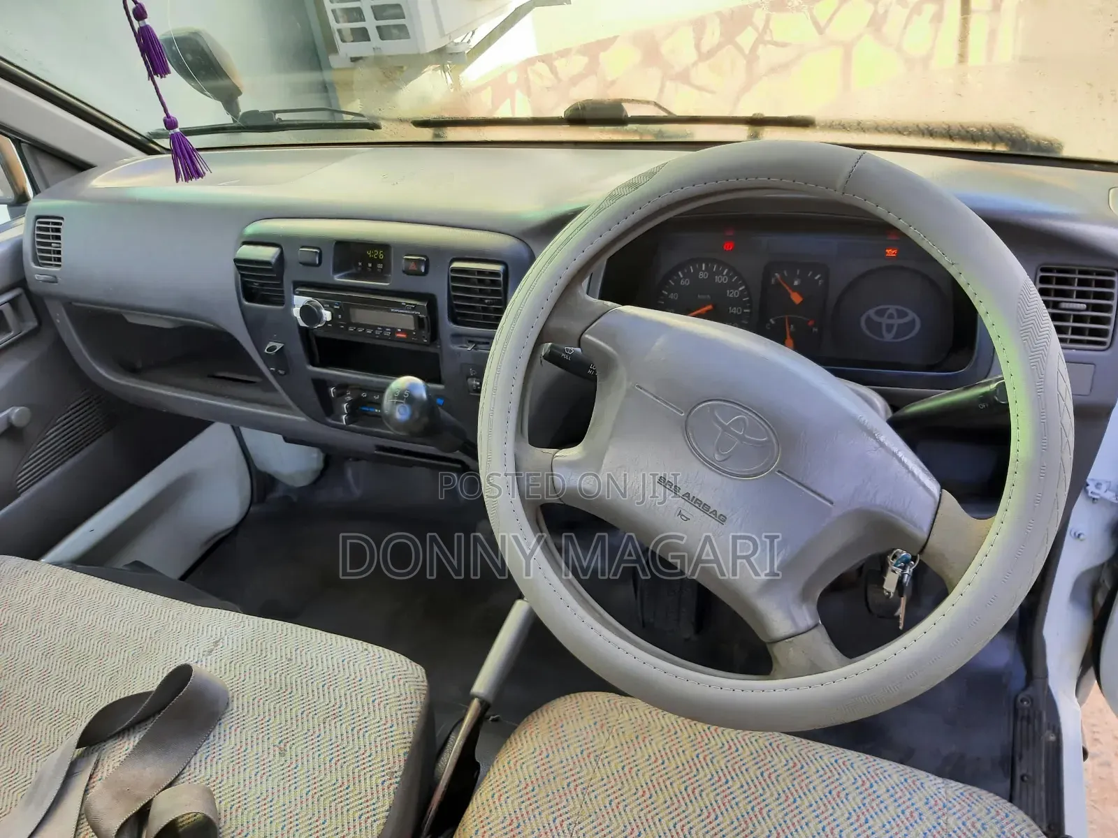 Toyota TownAce 2002 White