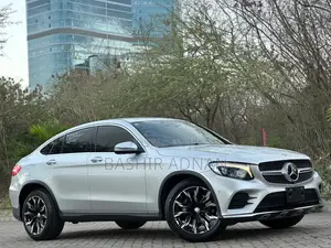 Mercedes-Benz GLC-Class 2017 Silver