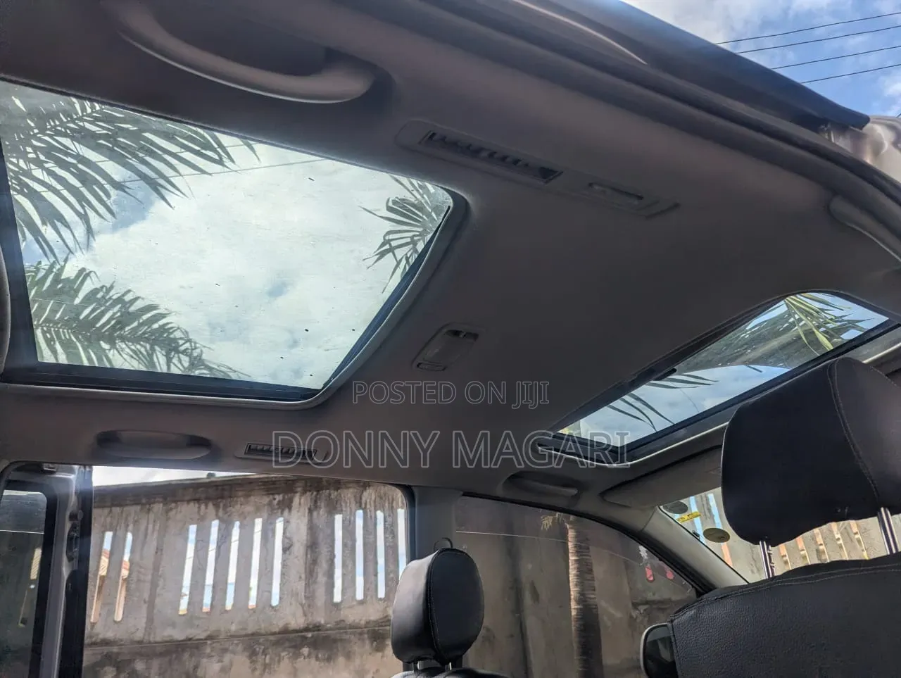 Toyota Noah 2005 Silver