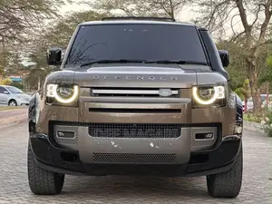 Land Rover Defender 2025