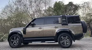 Land Rover Defender 2025 Gray