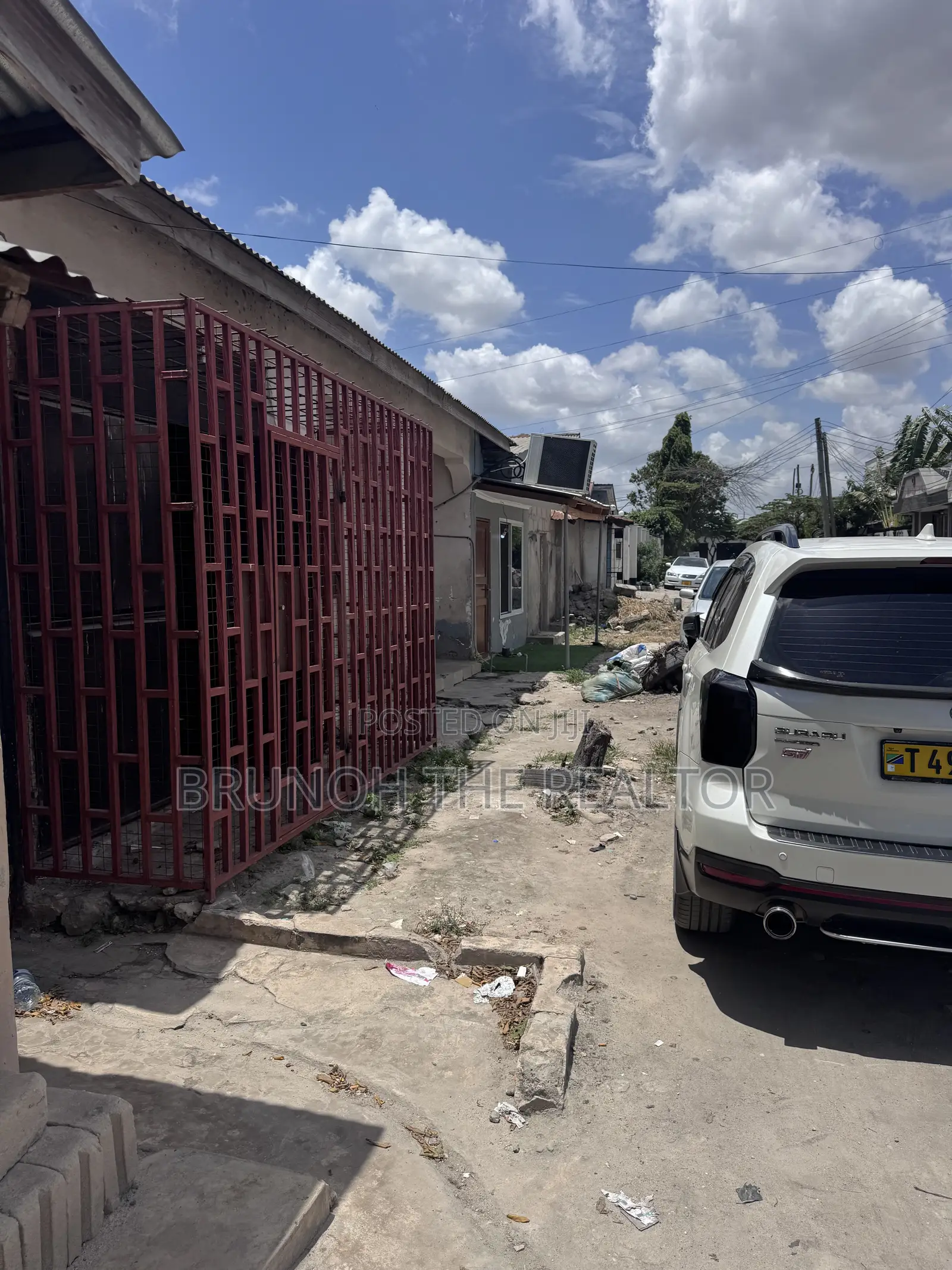 Plot/House for Sale
