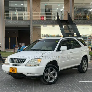 Toyota Harrier 2001 White