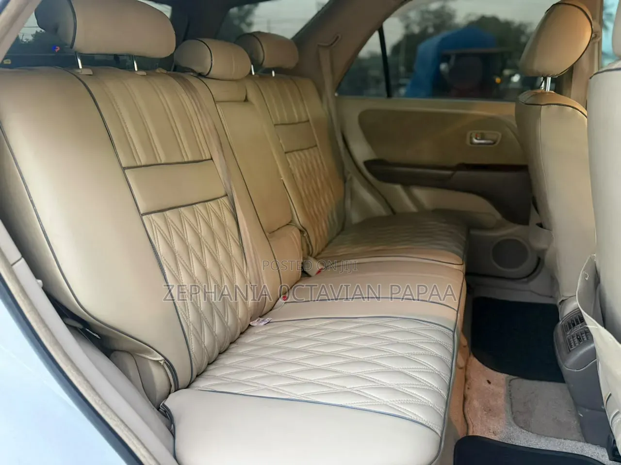 Toyota Harrier 2001 White