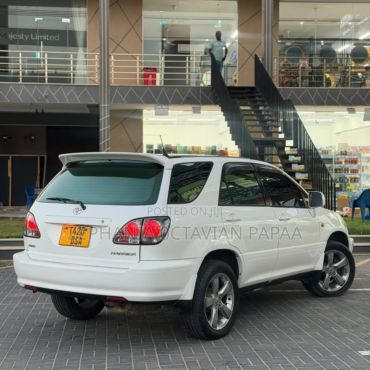Toyota Harrier 2001 White