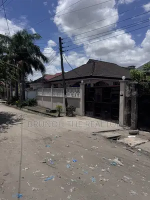 3bdrm House in Kijitonyama for sale